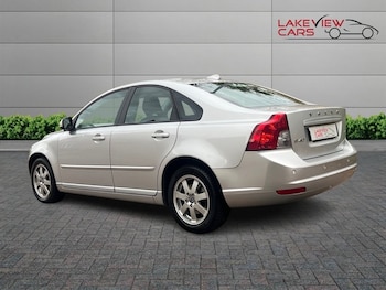 Used Volvo S40 2011 for sale - 76744550: Photo