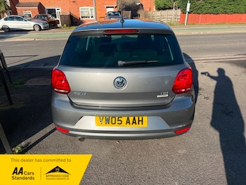 Used Volkswagen Polo 2017 for sale - 77250974: Photo