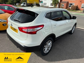 Used Nissan Qashqai 2015 for sale - 75987046: Photo