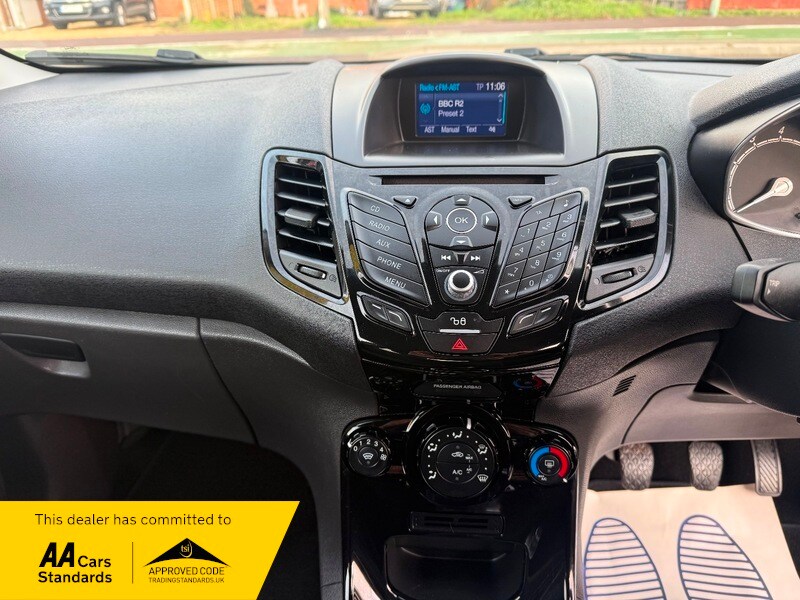 Used Ford Fiesta 2015 for sale - 76863602: Photo 10