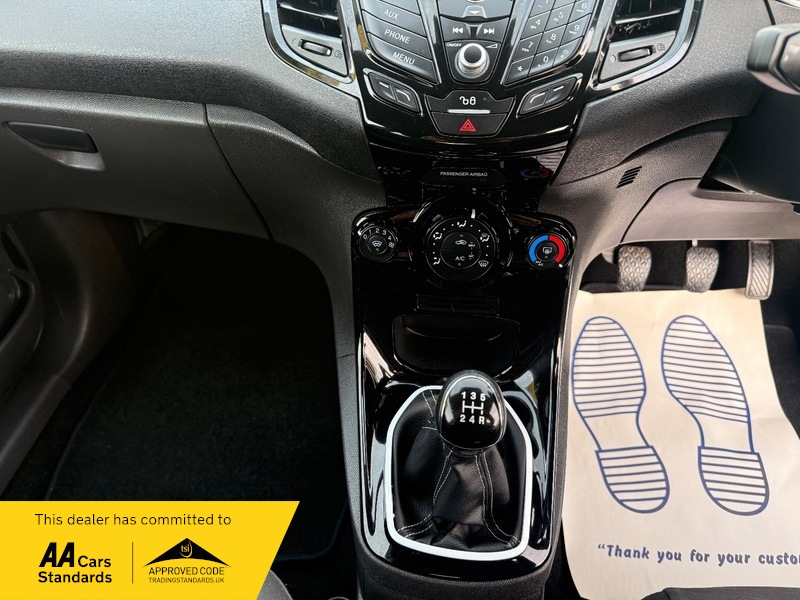 Used Ford Fiesta 2015 for sale - 76863602: Photo 11