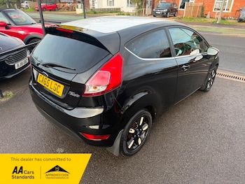 Used Ford Fiesta 2015 for sale - 76863602: Photo