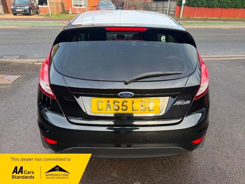 Used Ford Fiesta 2015 for sale - 76863602: Photo 4