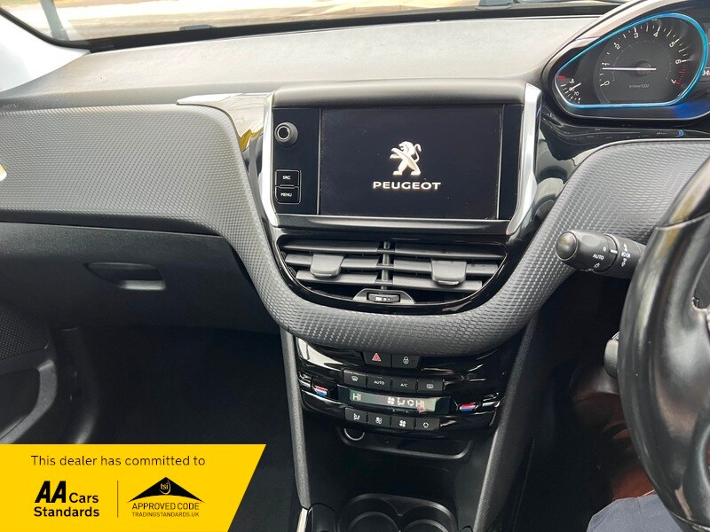 Used Peugeot 2008 2018 for sale - 77547956: Photo 15
