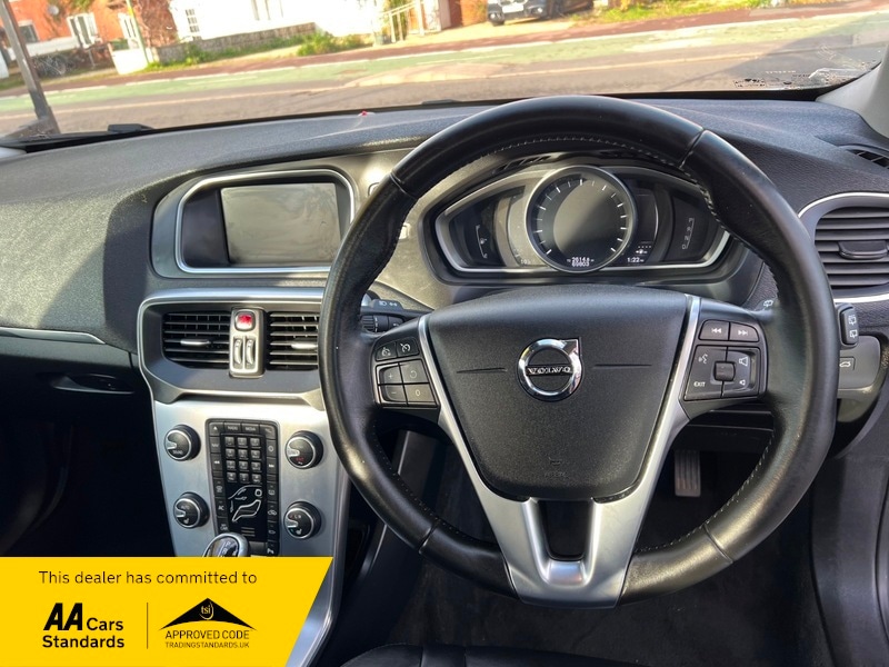 Used Volvo V40 2016 for sale - 76784651: Photo 13