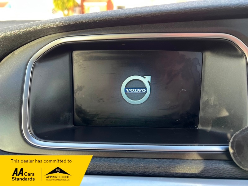 Used Volvo V40 2016 for sale - 76784651: Photo 19