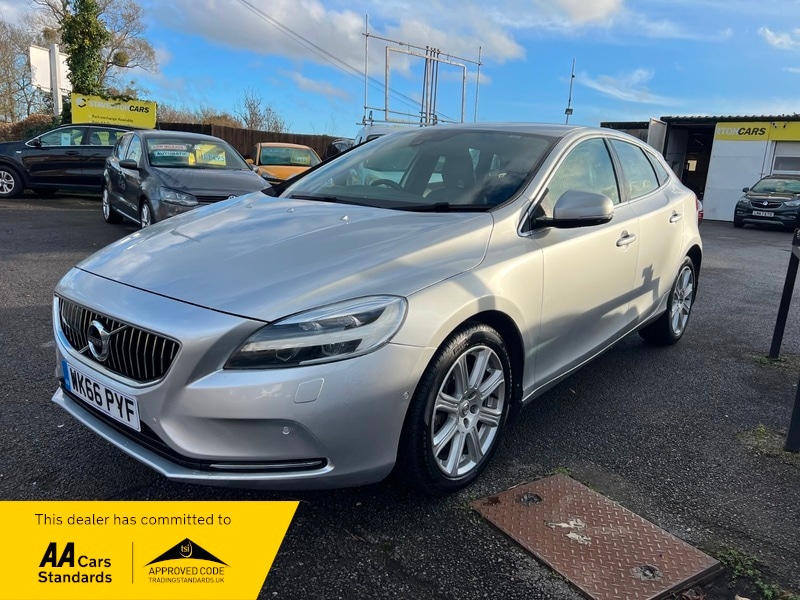 Used Volvo V40 2016 for sale - 76784651: Photo 7