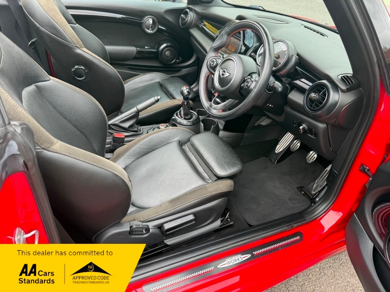 Used MINI Convertible 2016 for sale - 77897740: Photo 8