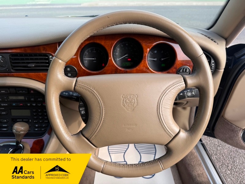 Used Jaguar XJ 1998 for sale - 77976878: Photo 11