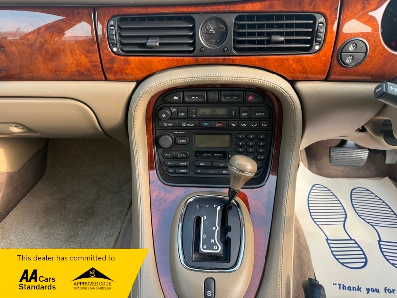 Used Jaguar XJ 1998 for sale - 77976878: Photo 12