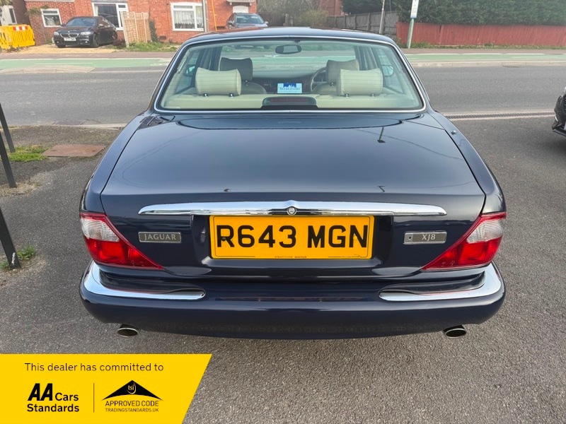 Used Jaguar XJ 1998 for sale - 77976878: Photo 5