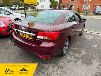 Used Toyota Avensis 2012 for sale - 76884549: Photo