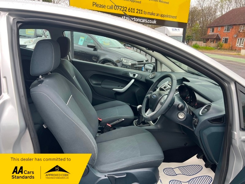 Used Ford Fiesta 2011 for sale - 78045240: Photo 11