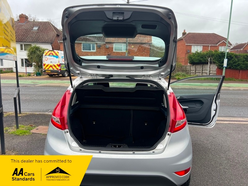 Used Ford Fiesta 2011 for sale - 78045240: Photo 17