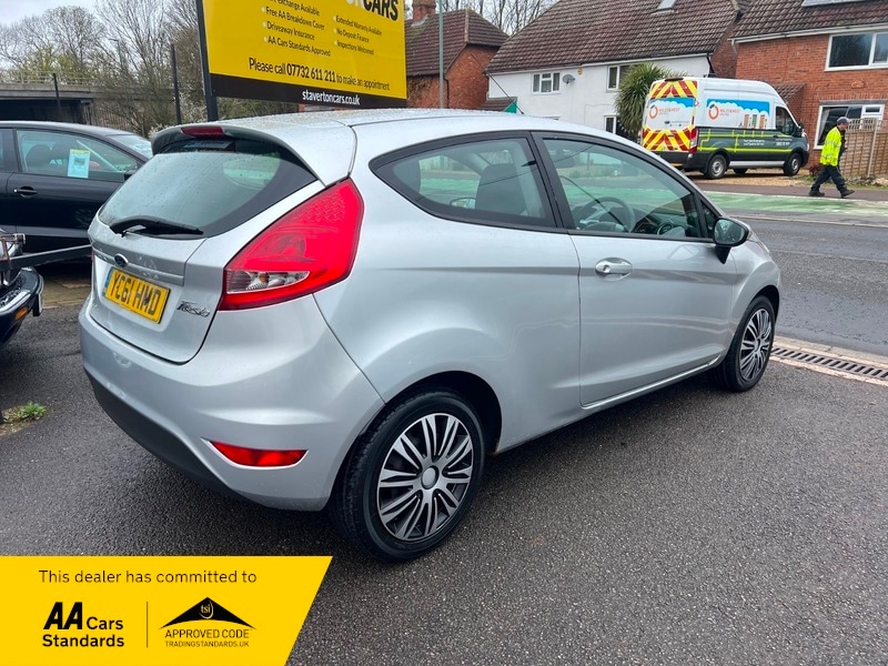 Used Ford Fiesta 2011 for sale - 78045240: Photo 8