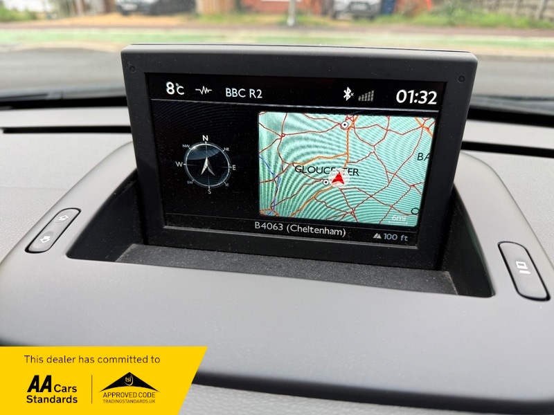 Used Peugeot 5008 2015 for sale - 76686856: Photo 14