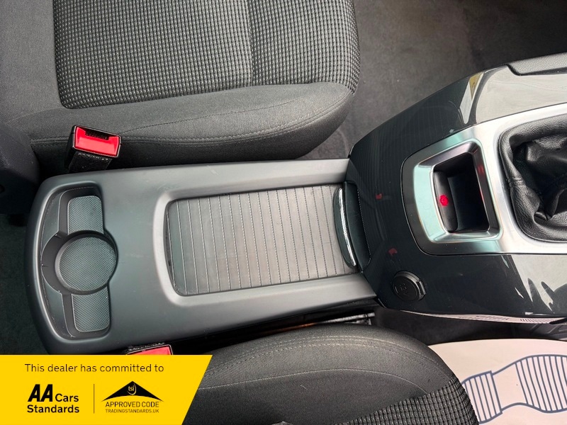 Used Peugeot 5008 2015 for sale - 76686856: Photo 17