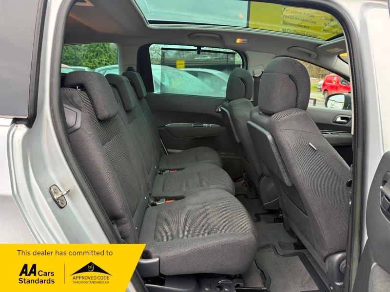 Used Peugeot 5008 2015 for sale - 76686856: Photo 19