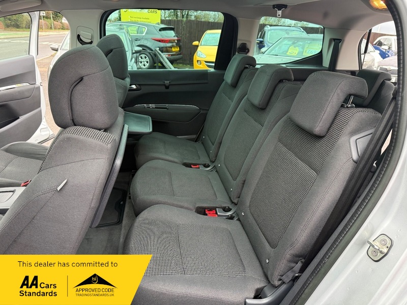 Used Peugeot 5008 2015 for sale - 76686856: Photo 22