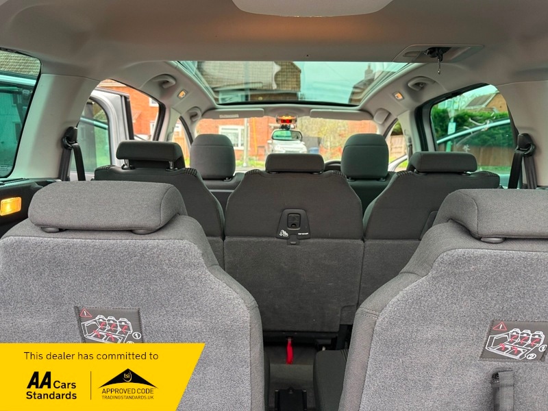 Used Peugeot 5008 2015 for sale - 76686856: Photo 25