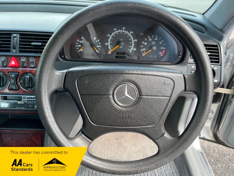 Used Mercedes-Benz C Class 1999 for sale - 77118277: Photo 10