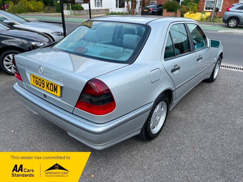 Used Mercedes-Benz C Class 1999 for sale - 77118277: Photo 3
