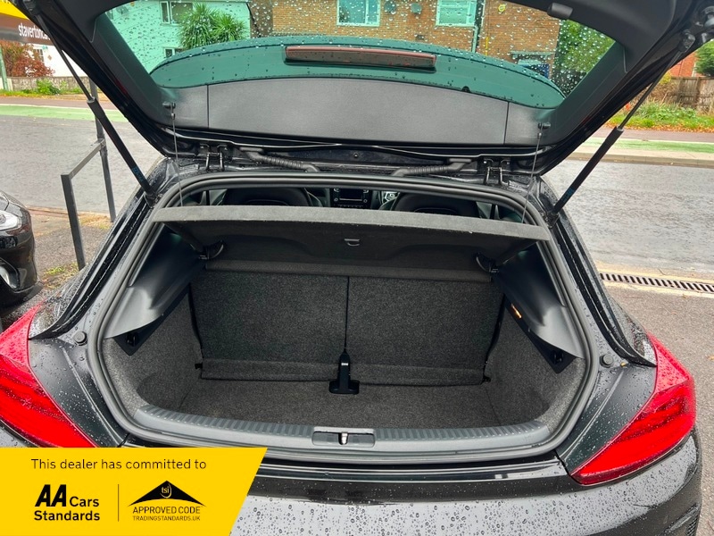 Used Volkswagen Scirocco 2016 for sale - 76407184: Photo 22