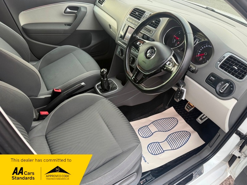 Used Volkswagen Polo 2014 for sale - 77547945: Photo 7