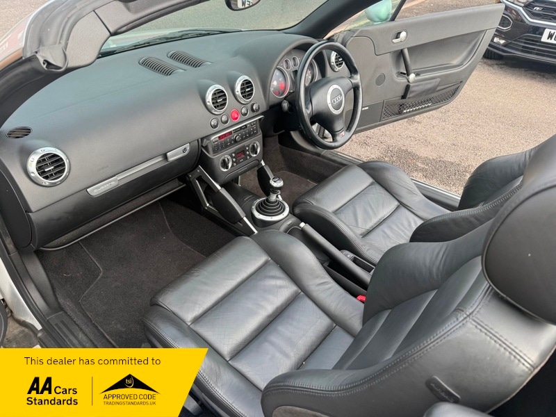 Used Audi TT 2000 for sale - 77477957: Photo 11