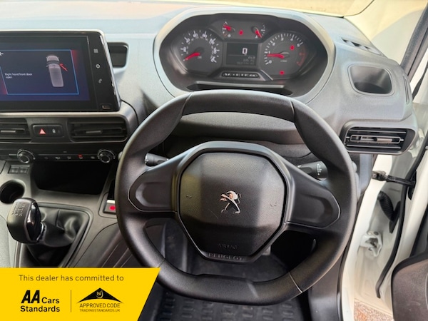 Used Peugeot Partner 2021 for sale - 75606877: Photo 9