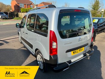 Used Citroen Berlingo 2012 for sale - 74157114: Photo