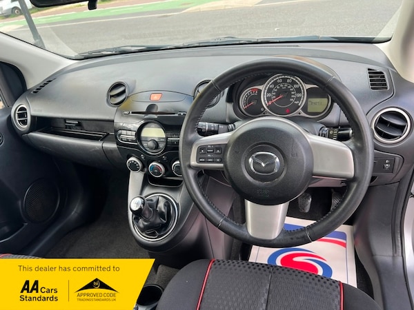 Used Mazda Mazda2 2011 for sale - 76211019: Photo 11