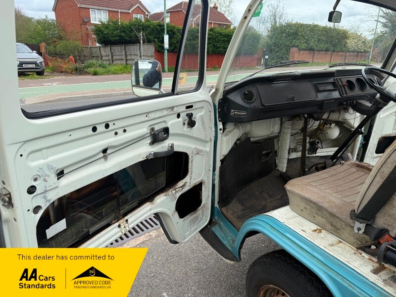 Used Volkswagen Campervan 1972 for sale - 78097605: Photo 13