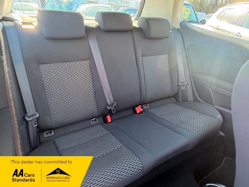 Used Volkswagen Golf 2010 for sale - 77920959: Photo 12