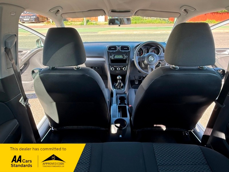 Used Volkswagen Golf 2010 for sale - 77920959: Photo 15