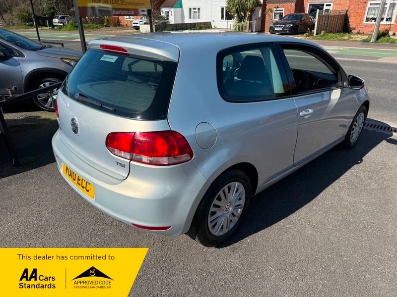 Used Volkswagen Golf 2010 for sale - 77920959: Photo 3