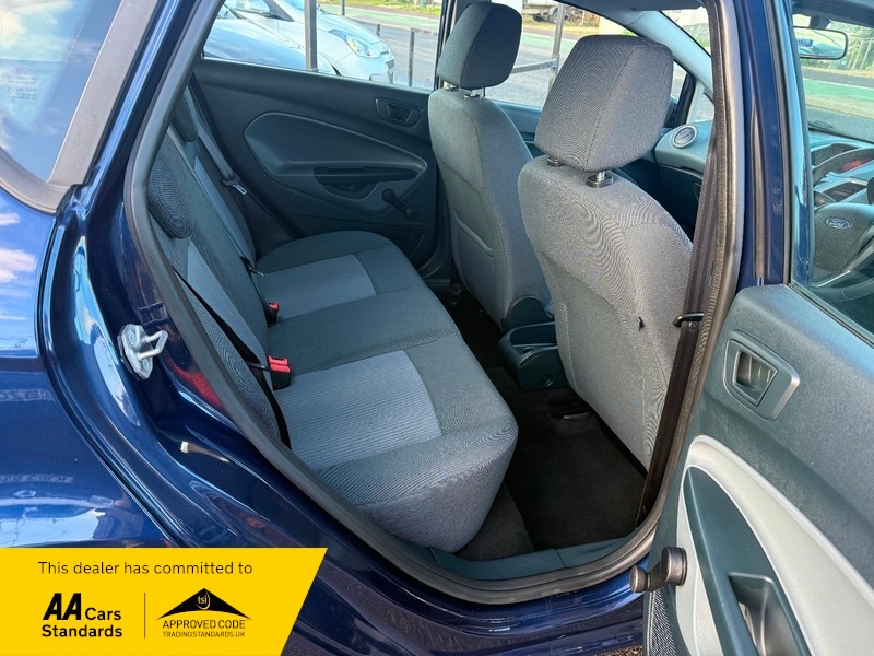 Used Ford Fiesta 2011 for sale - 76740930: Photo 15