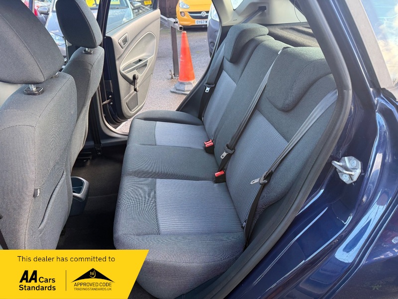 Used Ford Fiesta 2011 for sale - 76740930: Photo 17