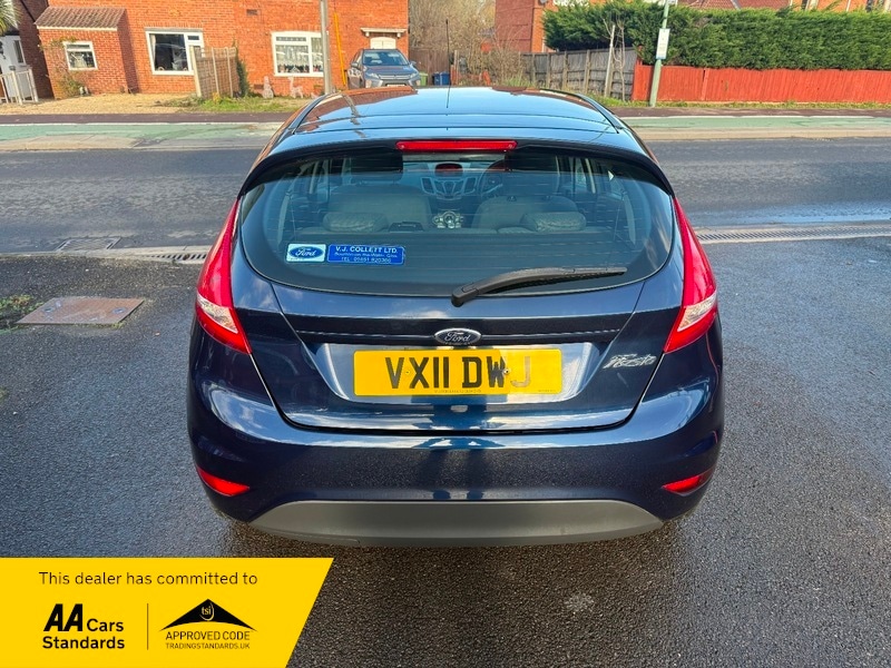 Used Ford Fiesta 2011 for sale - 76740930: Photo 4