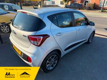 Used Hyundai i10 2019 for sale - 74066254: Photo