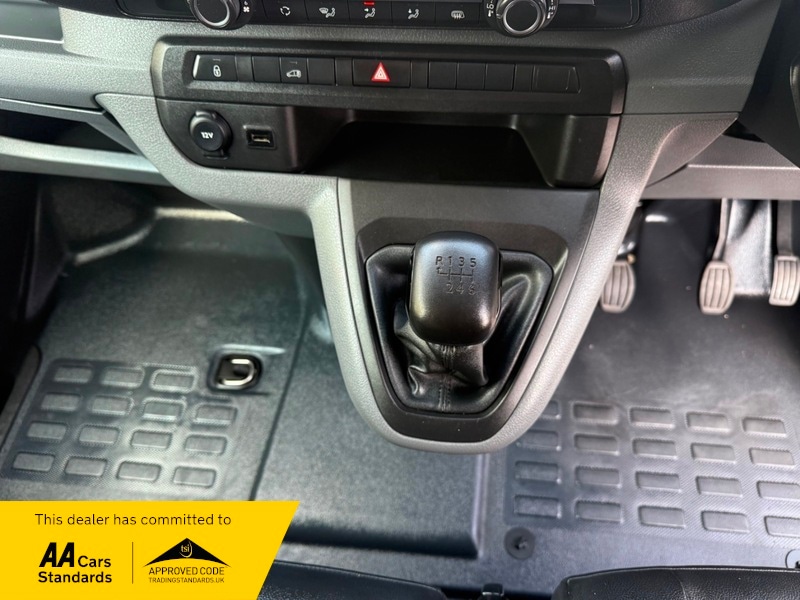 Used Peugeot Expert 2021 for sale - 77250985: Photo 11