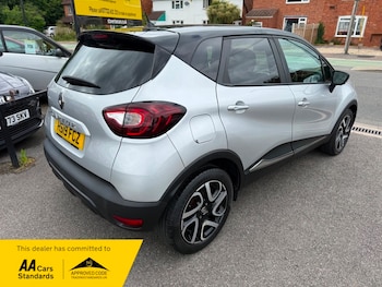 Used Renault Captur 2019 for sale - 78794132: Photo