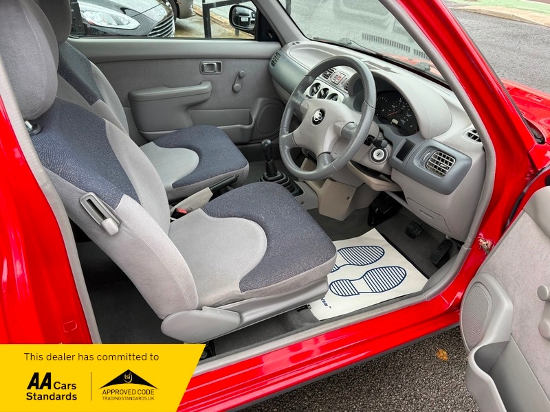 Used Nissan Micra 2000 for sale - 76407207: Photo 9