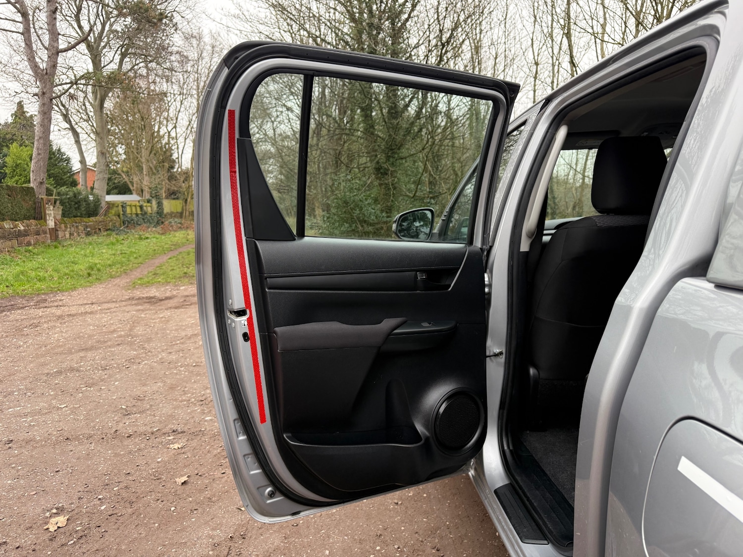 Used Toyota Hilux for sale - 78062564: Photo 12