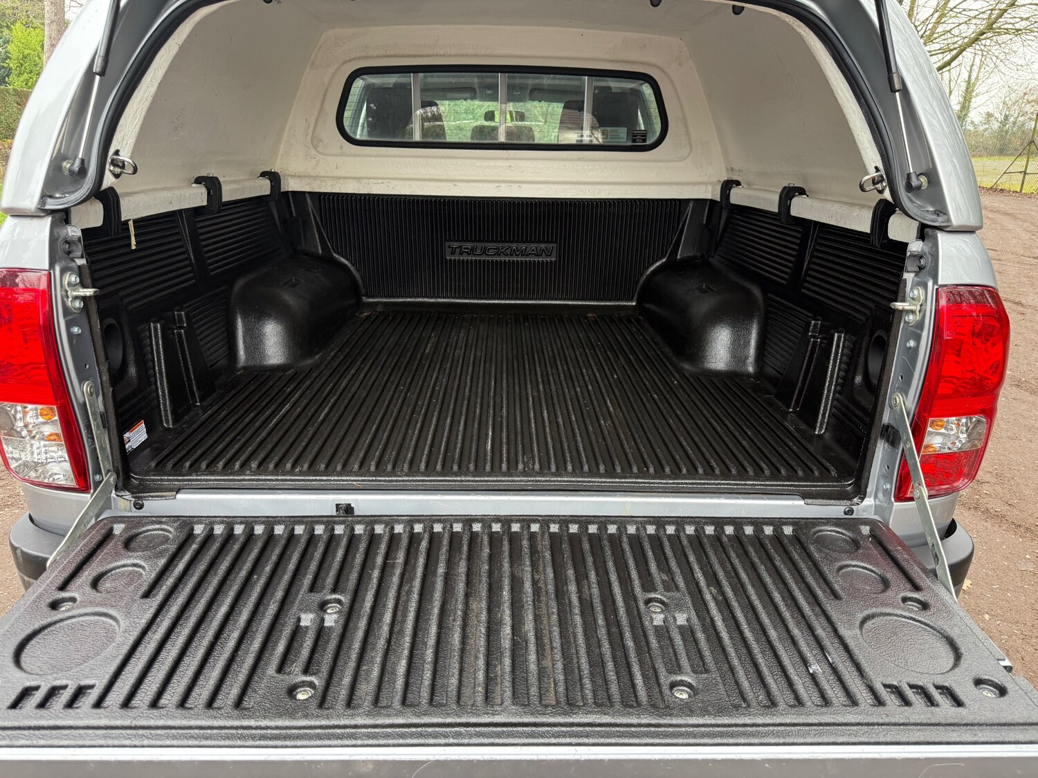 Used Toyota Hilux for sale - 78062564: Photo 13