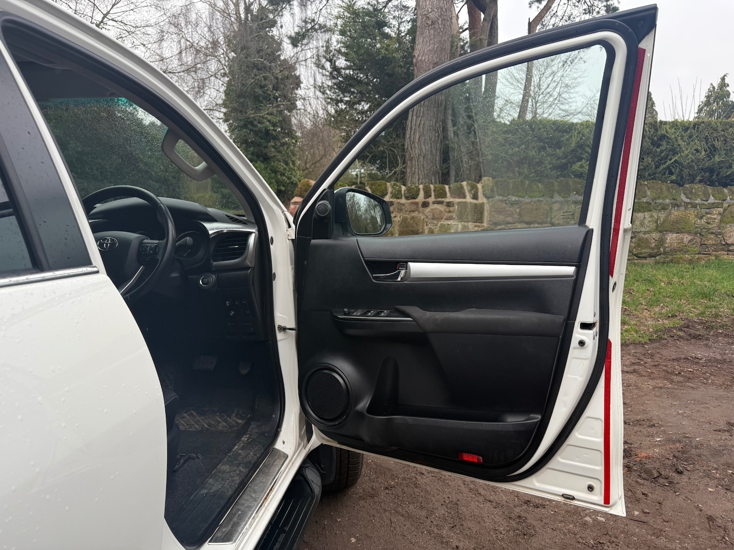 Used Toyota Hilux 2021 for sale - 78057240: Photo 20