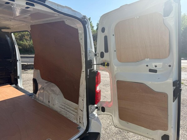 Used Vauxhall Vivaro 2020 for sale - 74667314: Photo 21