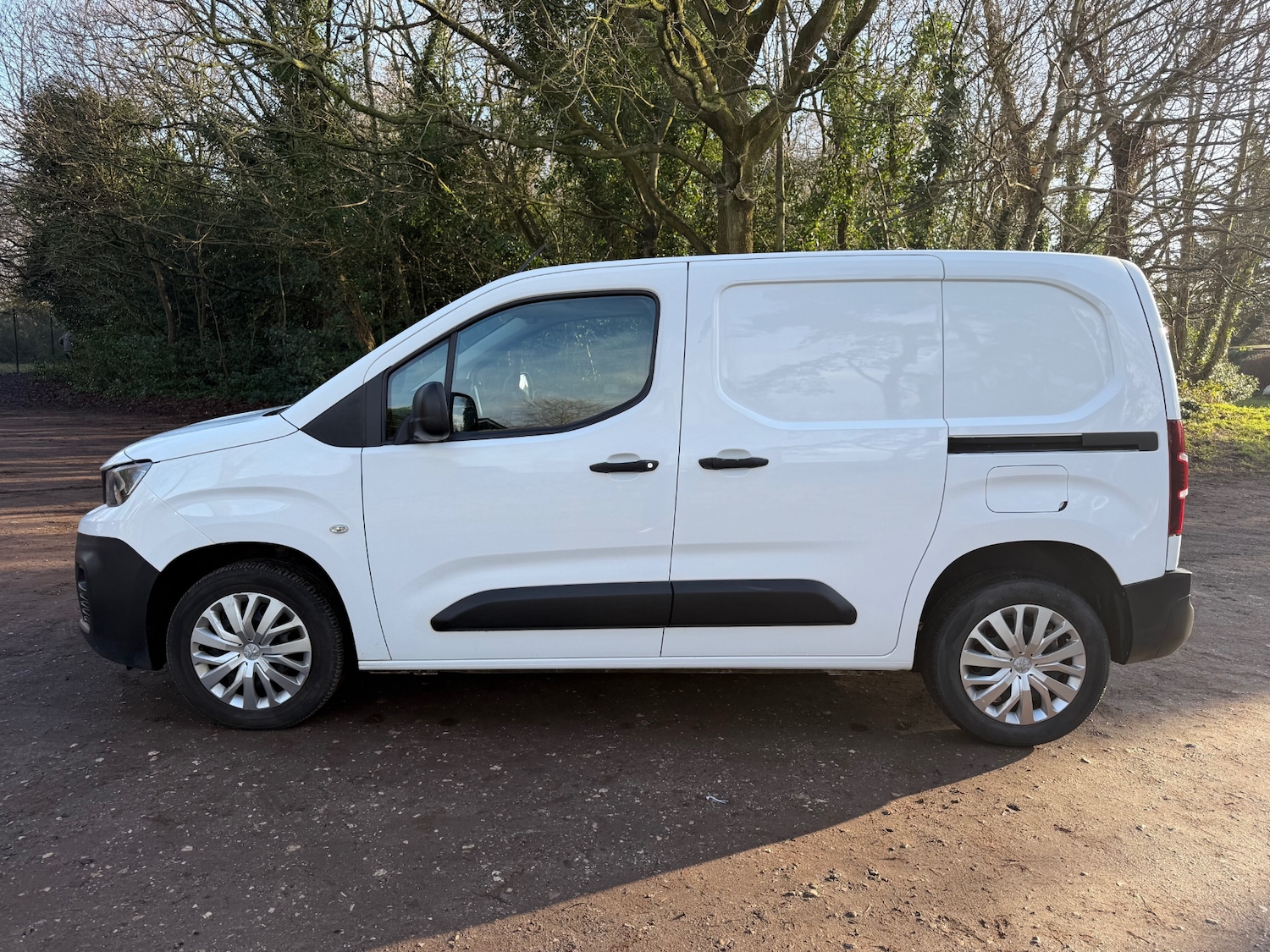 Used Peugeot Partner 2020 for sale - 78062562: Photo 2