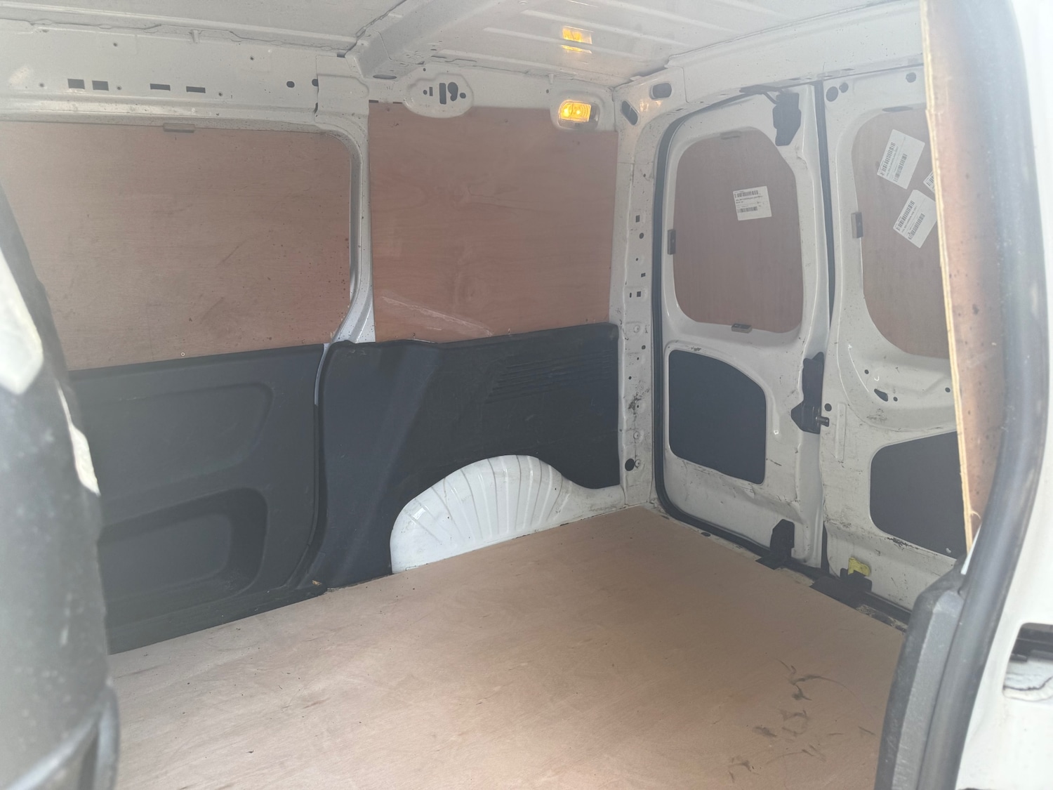 Used Peugeot Partner 2019 for sale - 78180027: Photo 18