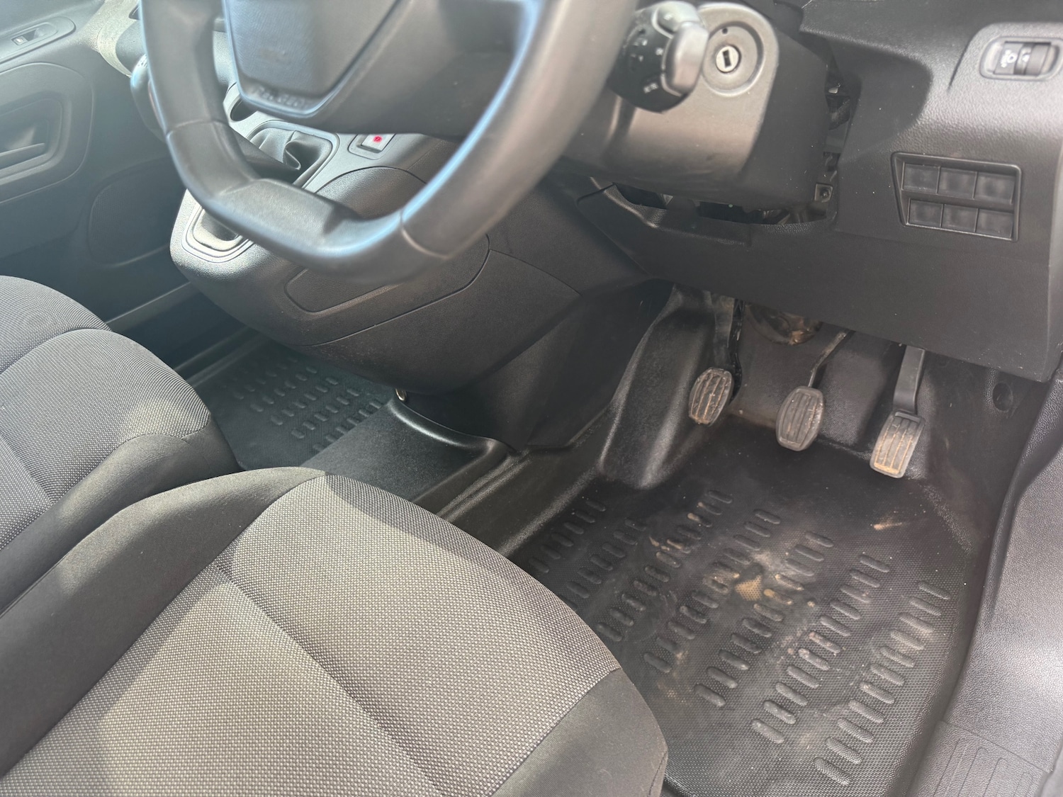 Used Peugeot Partner 2019 for sale - 78180027: Photo 9